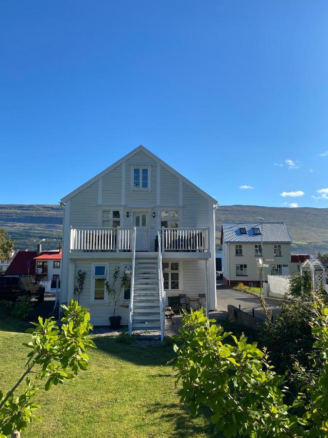 Old Town Luxury Apartment Akureyri Exterior foto